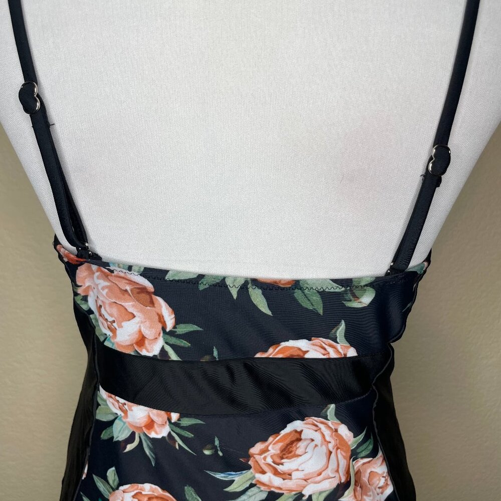 Cupshe Black Floral V-Neck One Piece Swimsuit Tummy Control Peony Print Size L - Picture 6 of 12